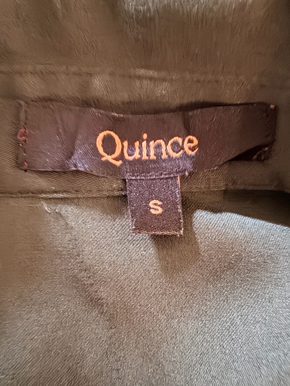 Quince Washable Stretch Silk Puff Sleeve Blouse. Forest Green. Small. - Picture 3 of 7